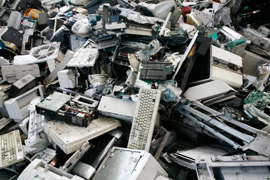 Rifiuti elettronici, il vademecum per smaltirli bene