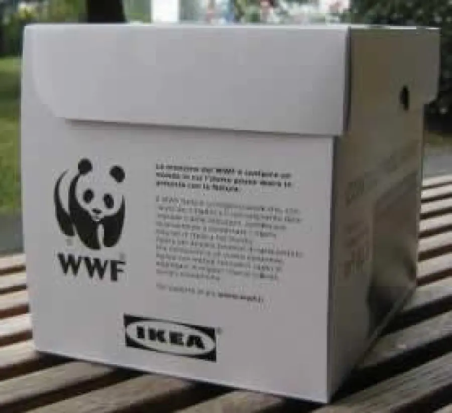 Ikea, Wwf ed Ecolight presentano la scatola per riciclare le lampadine