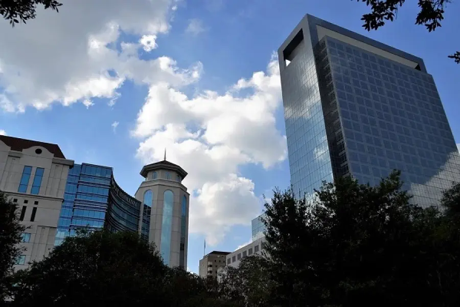 Riqualificazione energetica degli edifici: gli interventi edilizi e sugli impianti