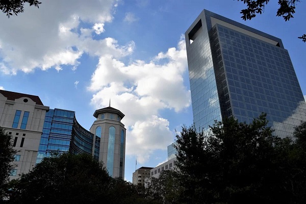 Riqualificazione energetica degli edifici: gli interventi edilizi e sugli impianti