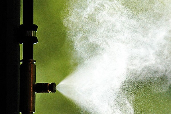 Cos'è la nebulizzazione dell'acqua e come ottenerla